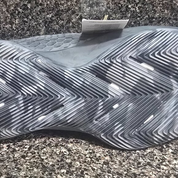 New Adidas AE1 Anthony Edwards ASCENT PACK Mid Size 9 M or 7 M Basketball IG666 - Picture 9 of 16